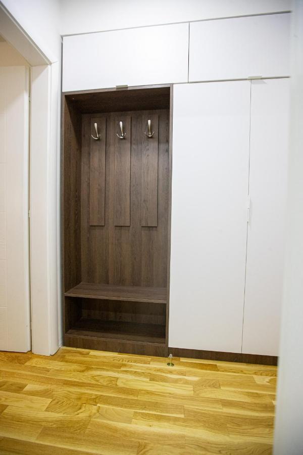 Queens Central Apartments Ohrid Ngoại thất bức ảnh